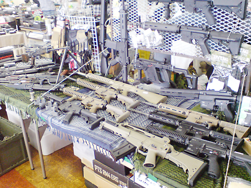 SEALs CUSTOM FACTORY