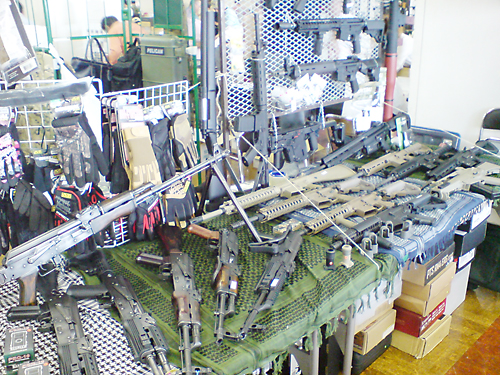 SEALs CUSTOM FACTORY